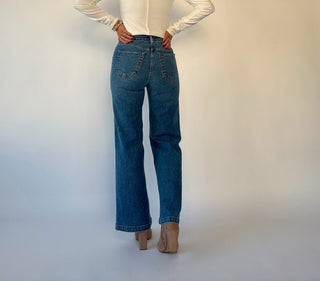 Patch Pocket Wide Leg Jean - Medium Wash