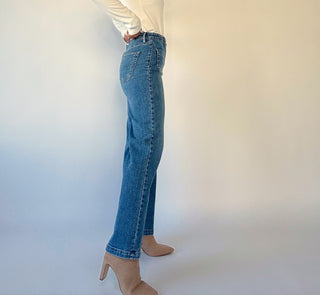 Patch Pocket Wide Leg Jean - Medium Wash