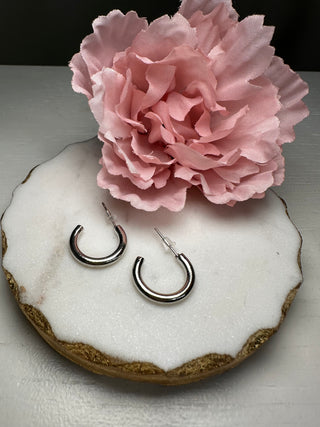 High Shine Hoop Earrings - Silver