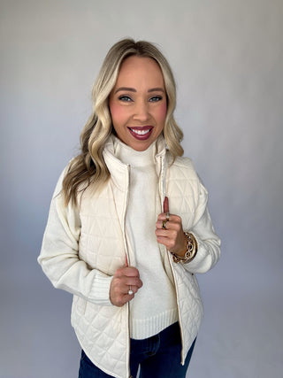 Chic Rivalry Vest - Cream